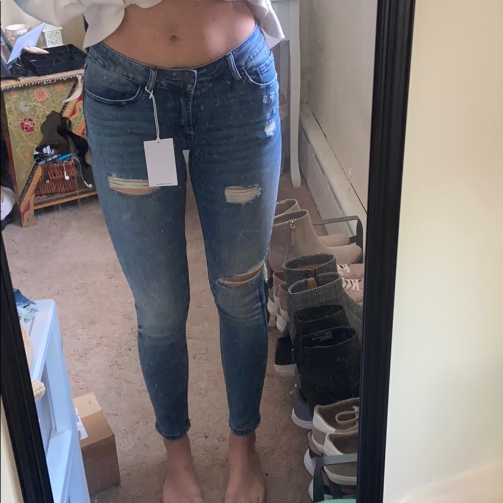 Mid-rise skinny jeans, size 26
